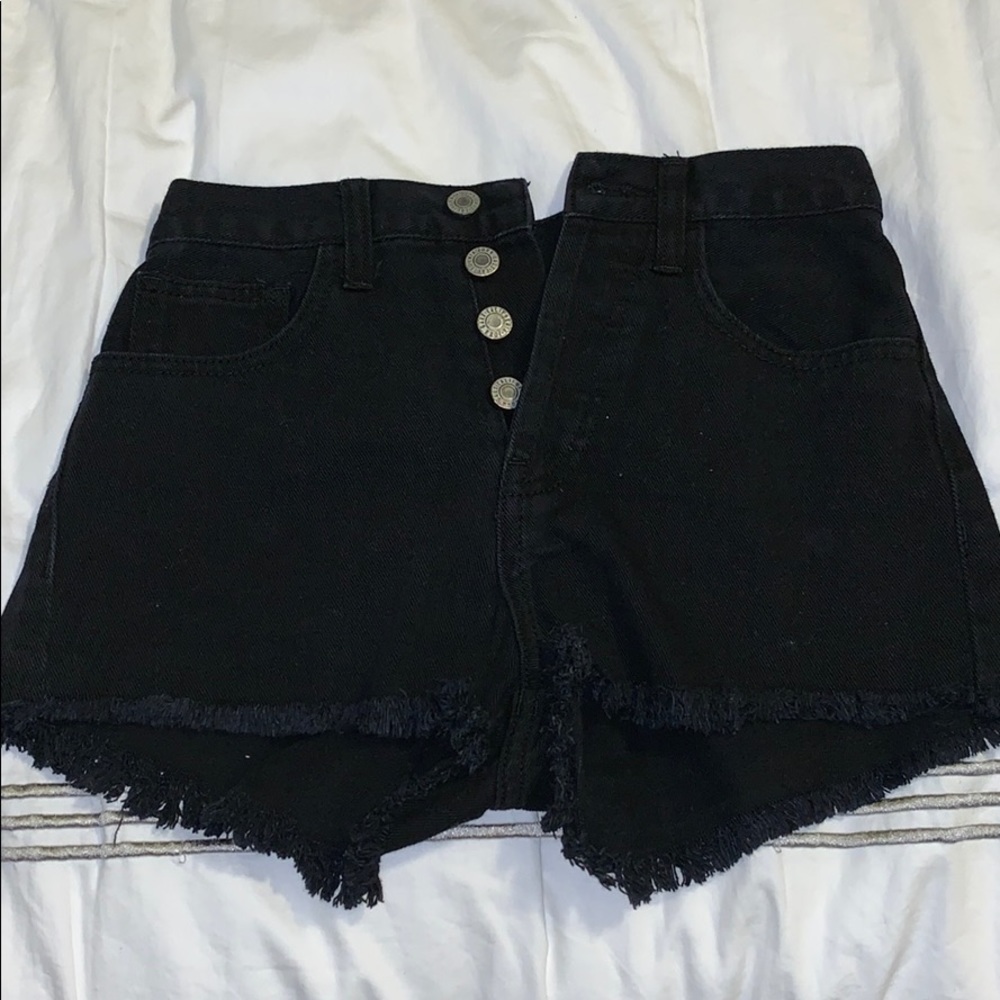Brandy Melville Black denim shorts